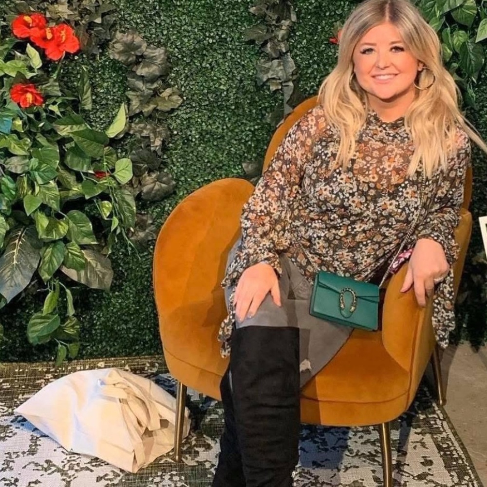 Meet your Posher, Katrina